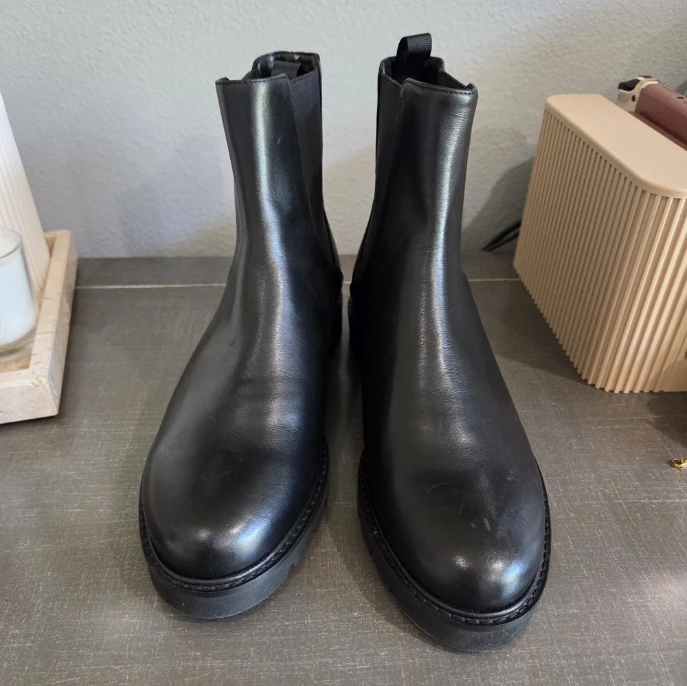Stuart Weitzman Dylan Black Ankle Boots